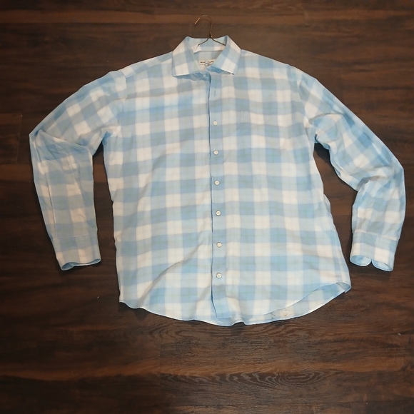 Men's Blue and White Checkered Shirt - Picture 3 of 11